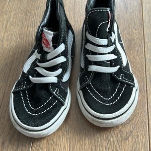 Size 6 Toddler High top vans
